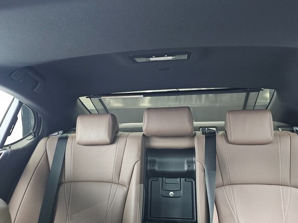 2025 Lexus ES 300h VII Рестайлинг 2, чёрный, 7200000 рублей - вид 9