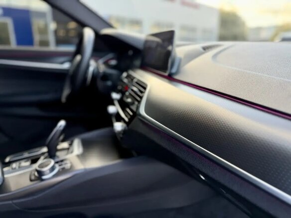 2021 BMW 5 серии 520d xDrive VII (G30/G31/G38) Рестайлинг, чёрный, 4100000 рублей - вид 7