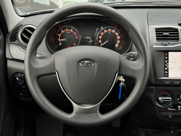 2026 Lada (ВАЗ) Granta I Рестайлинг, серебристый, 1233000 рублей - вид 14