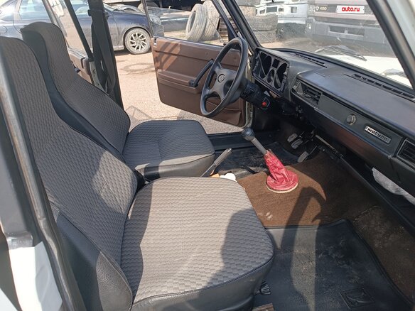 1988 Lada (ВАЗ) 2104, белый, 200000 рублей - вид 5