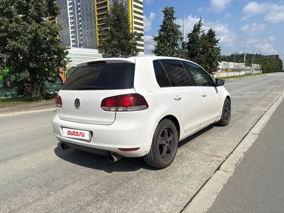 2011 Volkswagen Golf VI, белый, 795000 рублей - вид 5