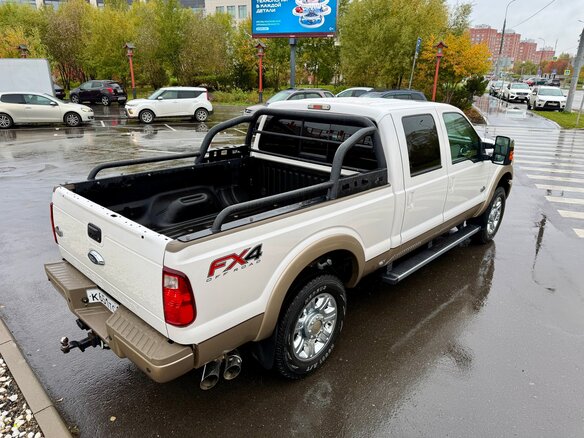 2013 Ford F-250, белый, 7390000 рублей - вид 4