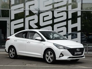 2021 Hyundai Solaris II Рестайлинг, белый, 1119000 рублей, вид 1