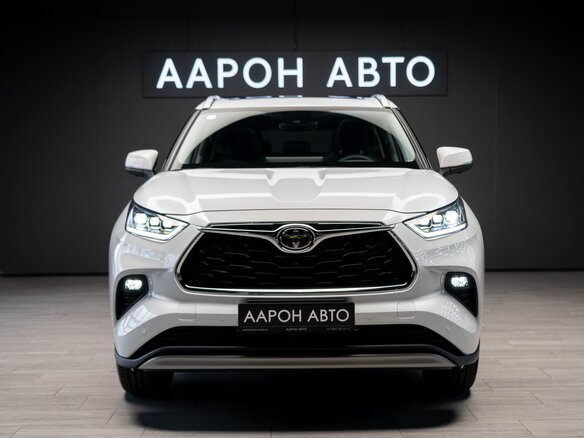 2025 Toyota Highlander IV (XU70), белый - вид 1
