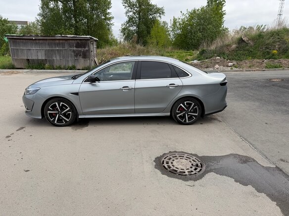 2023 Kaiyi E5, серый, 1000000 рублей - вид 5
