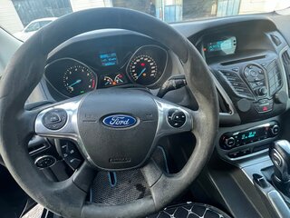 2013 Ford Focus III, чёрный, 575000 рублей, вид 3