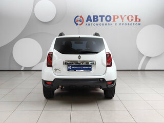 2016 Renault Duster I Рестайлинг, белый, 949000 рублей, вид 4