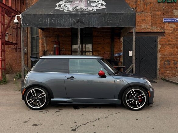2006 Mini Hatch JCW I (R50), серый, 1150000 рублей - вид 3