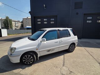 1999 Toyota Raum I, белый, 420000 рублей, вид 5