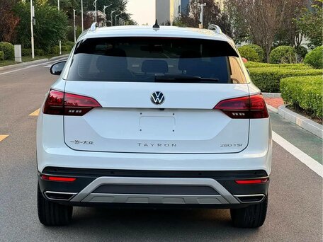 2022 Volkswagen Tayron I Рестайлинг, белый, 2200000 рублей, вид 3