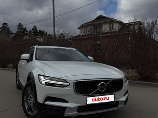 2018 Volvo V90 Cross Country I, белый, 2550000 рублей, вид 2
