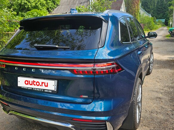 2023 Geely Monjaro I, синий, 2999999 рублей - вид 6