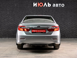 2012 Toyota Camry VII (XV50), серебристый, 1630000 рублей, вид 5