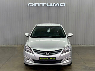 2014 Hyundai Solaris I Рестайлинг, серебристый, 1047000 рублей, вид 2
