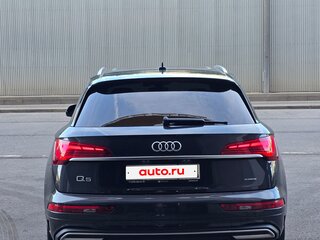 2021 Audi Q5 45 TFSI II (FY) Рестайлинг, серый, 3900000 рублей, вид 5