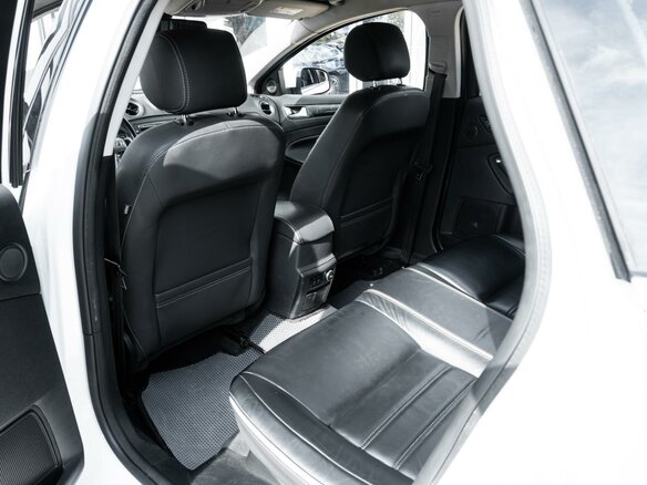 2014 Ford Mondeo IV Рестайлинг, белый, 870000 рублей - вид 10