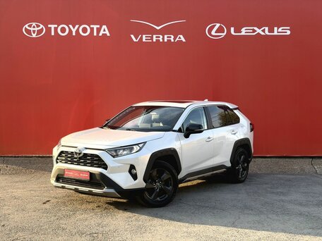 Toyota RAV4 V (XA50)