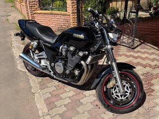 1995 Yamaha XJR1200, чёрный, 380000 рублей, вид 1