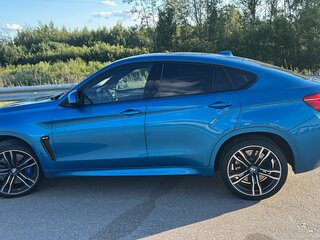 2017 BMW X6 M II (F86), голубой, 4300000 рублей, вид 1