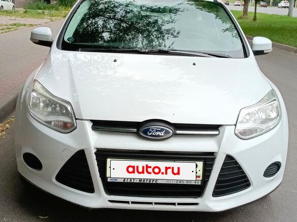 2012 Ford Focus III, белый, 425000 рублей