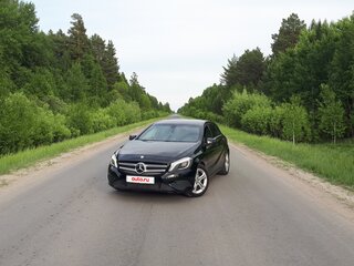 2013 Mercedes-Benz A-Класс 180 III (W176), чёрный, 1470000 рублей, вид 2