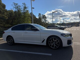 2021 BMW 5 серии 520d xDrive VII (G30/G31/G38) Рестайлинг, белый, 4400000 рублей, вид 2