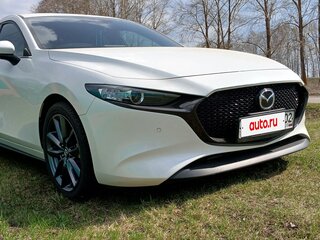 2019 Mazda 3 IV (BP), белый, 1800000 рублей, вид 5