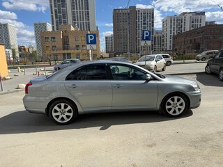 2007 Toyota Avensis II Рестайлинг, серебристый, 869000 рублей, вид 2