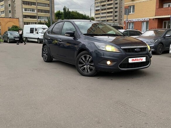 2010 Ford Focus II Рестайлинг, серый, 750000 рублей - вид 6