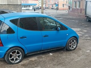 1998 Mercedes-Benz A-Класс 170 I (W168), синий, 290000 рублей, вид 2