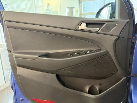 2018 Hyundai Tucson III, синий - вид 10