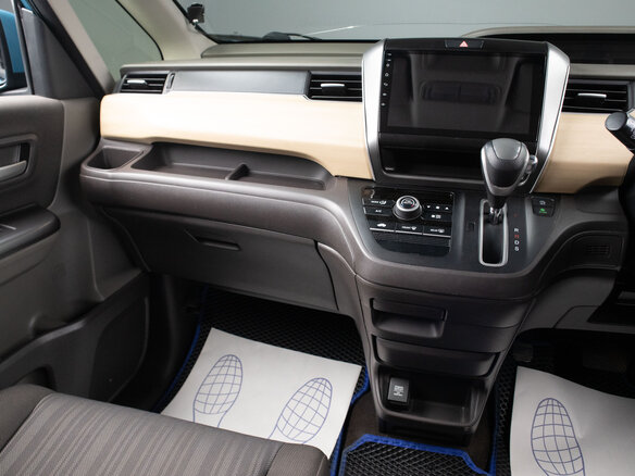 2018 Honda Freed II, голубой - вид 11