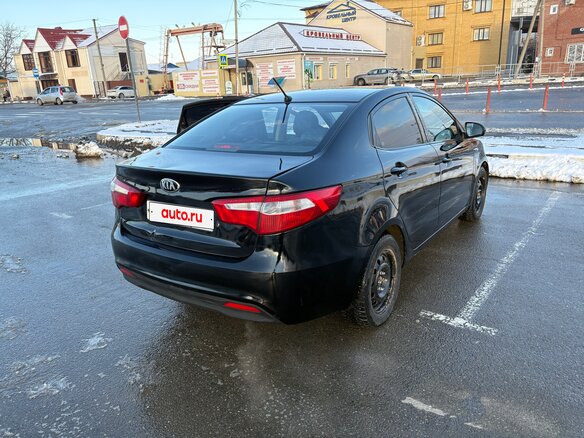 2014 Kia Rio III, чёрный, 800000 рублей - вид 6