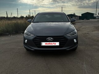 2017 Hyundai Elantra VI (AD), серый, 1750000 рублей, вид 2