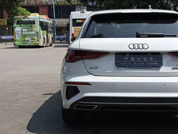 2022 Audi A3 35 TFSI IV (8Y), белый - вид 8