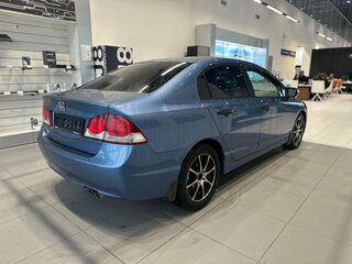 2009 Honda Civic VIII Рестайлинг, синий, 550000 рублей, вид 4