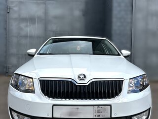 2016 Skoda Octavia III (A7), белый, 1550000 рублей, вид 3