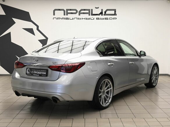 2017 Infiniti Q50 I Рестайлинг, серебристый, 2060000 рублей - вид 3