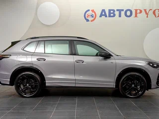 2026 Volkswagen Tiguan L Pro III (China Market), фиолетовый, 4970000 рублей, вид 3