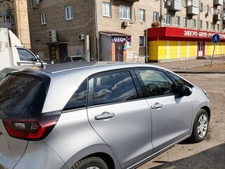 2021 Honda Fit IV, серый, 1420000 рублей, вид 2