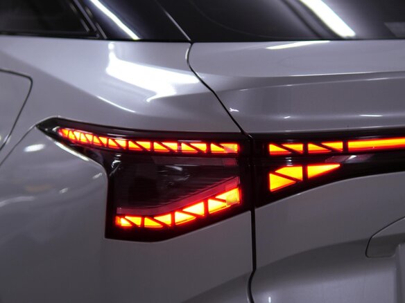 2023 Toyota bZ3, белый, 2616000 рублей - вид 10
