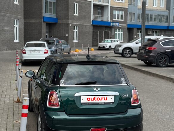 2008 Mini Hatch One II (R56), зелёный, 1000000 рублей - вид 6