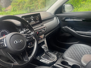 2021 Kia Seltos I, красный, 2390000 рублей, вид 4