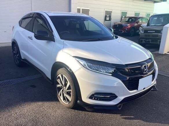 2020 Honda Vezel I Рестайлинг, белый, 1350000 рублей