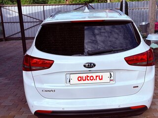 2017 Kia Ceed II Рестайлинг, белый, 1300000 рублей, вид 2