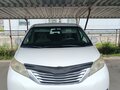 2010 Toyota Sienna III, белый, 1800000 рублей