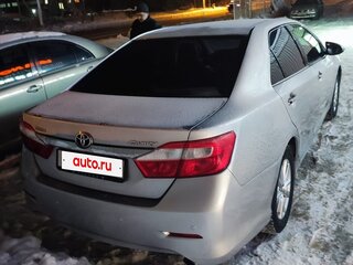 2012 Toyota Camry VII (XV50), серебристый, 1550000 рублей, вид 2