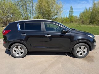 2013 Kia Sportage III, чёрный, 1650000 рублей, вид 3