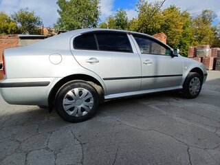2006 Skoda Octavia I (A4) Рестайлинг, серебристый, 400000 рублей, вид 4
