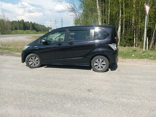 2012 Honda Freed I Рестайлинг, фиолетовый, 1100000 рублей, вид 2